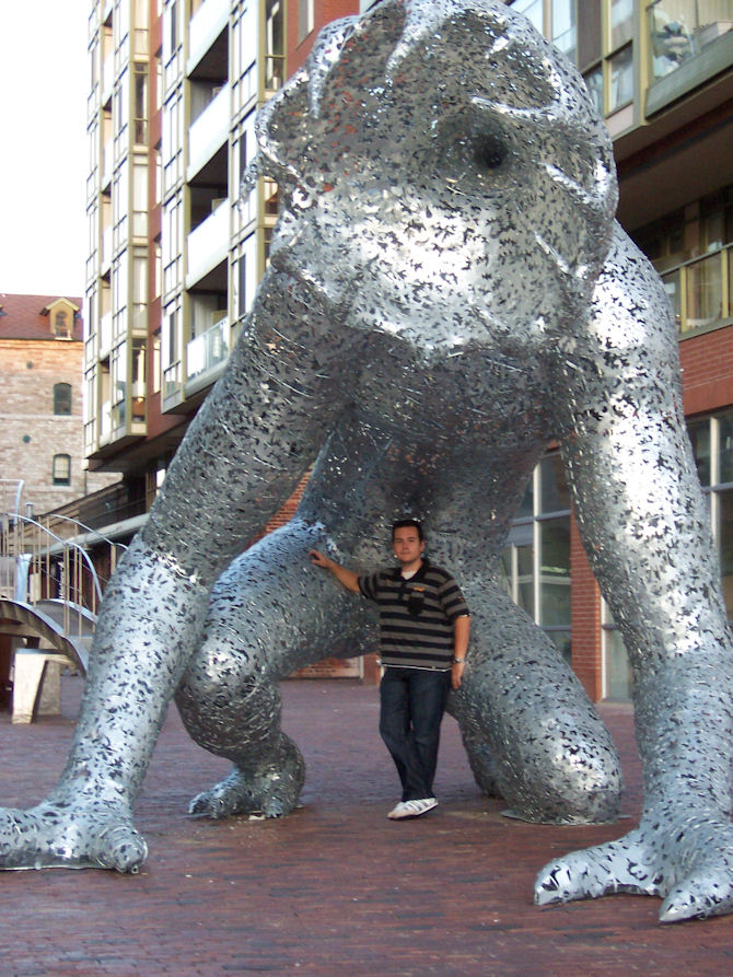 The Distillery District, Toronto, ON, Canada (August 2009).